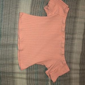 off the shoulder peachy crop top